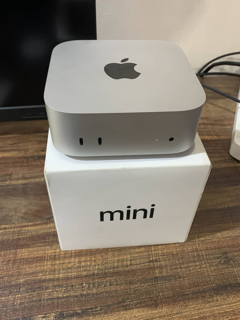 Mac Mini M4 16GB 256GB

                                                            alt=