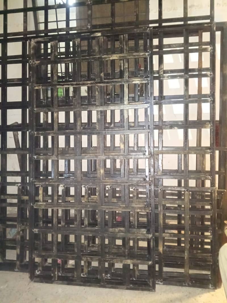 Iron, Steel & Laser Cut Gate Fabrication Services

                                                            alt=