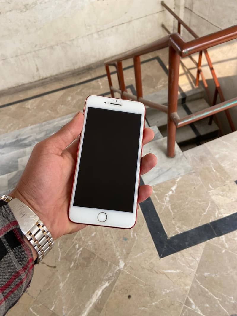 iphone 7 plus pta approved 128gb condition 10/9

                                                            alt=
