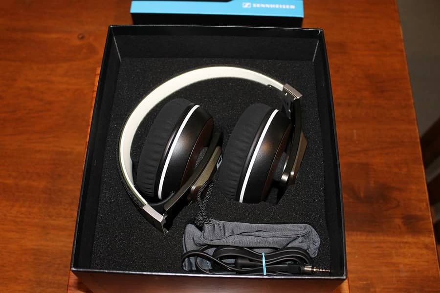 Sennheiser Urbanite Headphones

                                                            alt=
