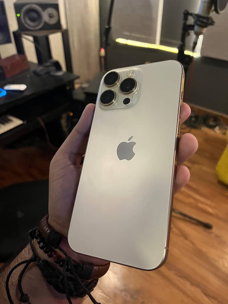 iPhone 16 pro Max 256gb OFFICIAL PTA APPROVED

                                                            alt=