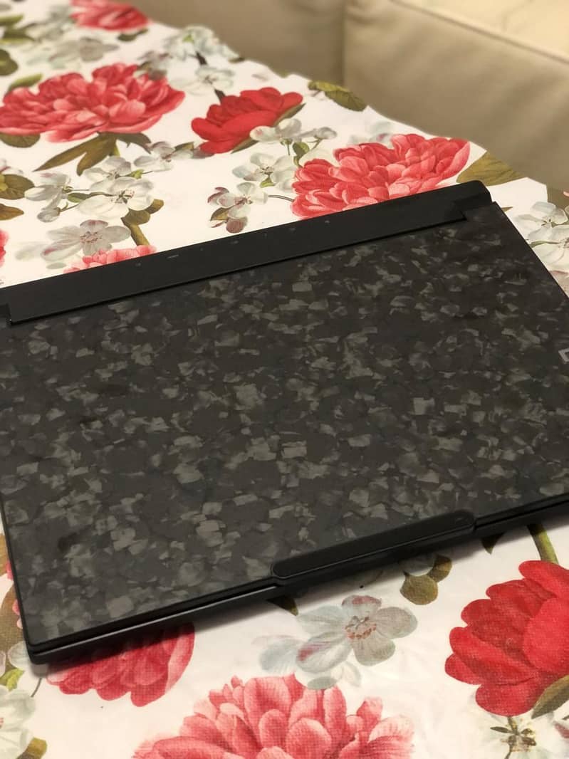 Lenovo legion 9 16IRX9 core i9-14900

                                                            alt=