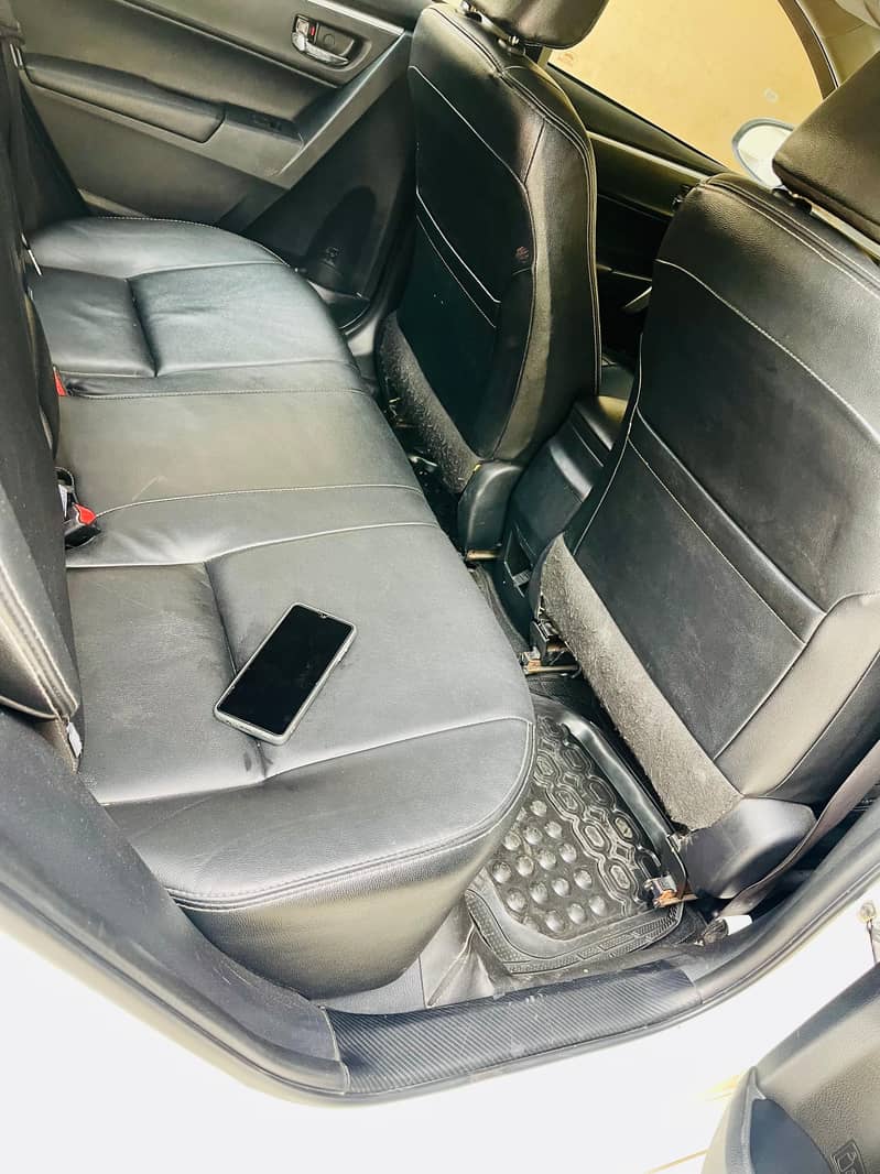 GRANDE BLACK INTERIOR TOTAL GENUINE PAINT BUMPER TO BUMPER

                                                            alt=