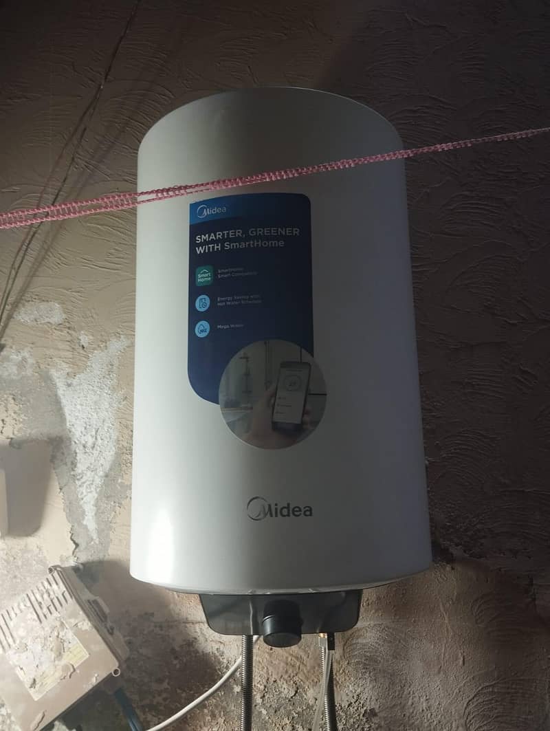 Media 30ltr Instant Geysers

                                                            alt=