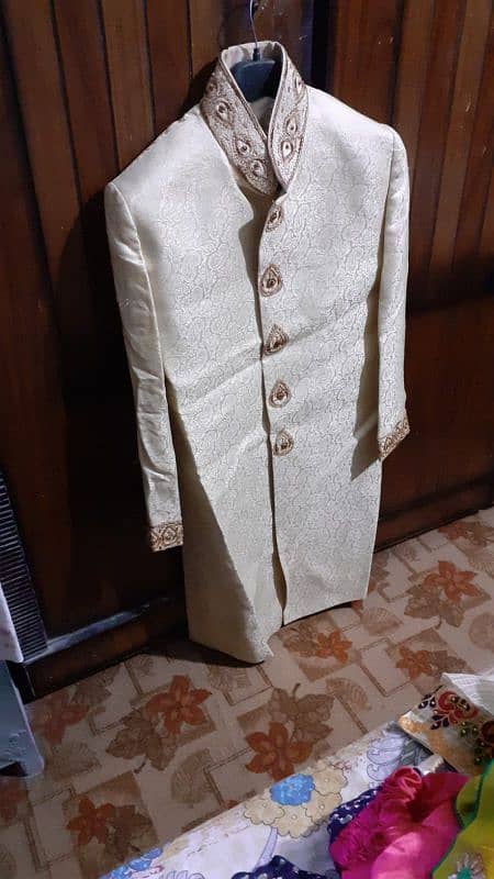 sherwani

                                                            alt=