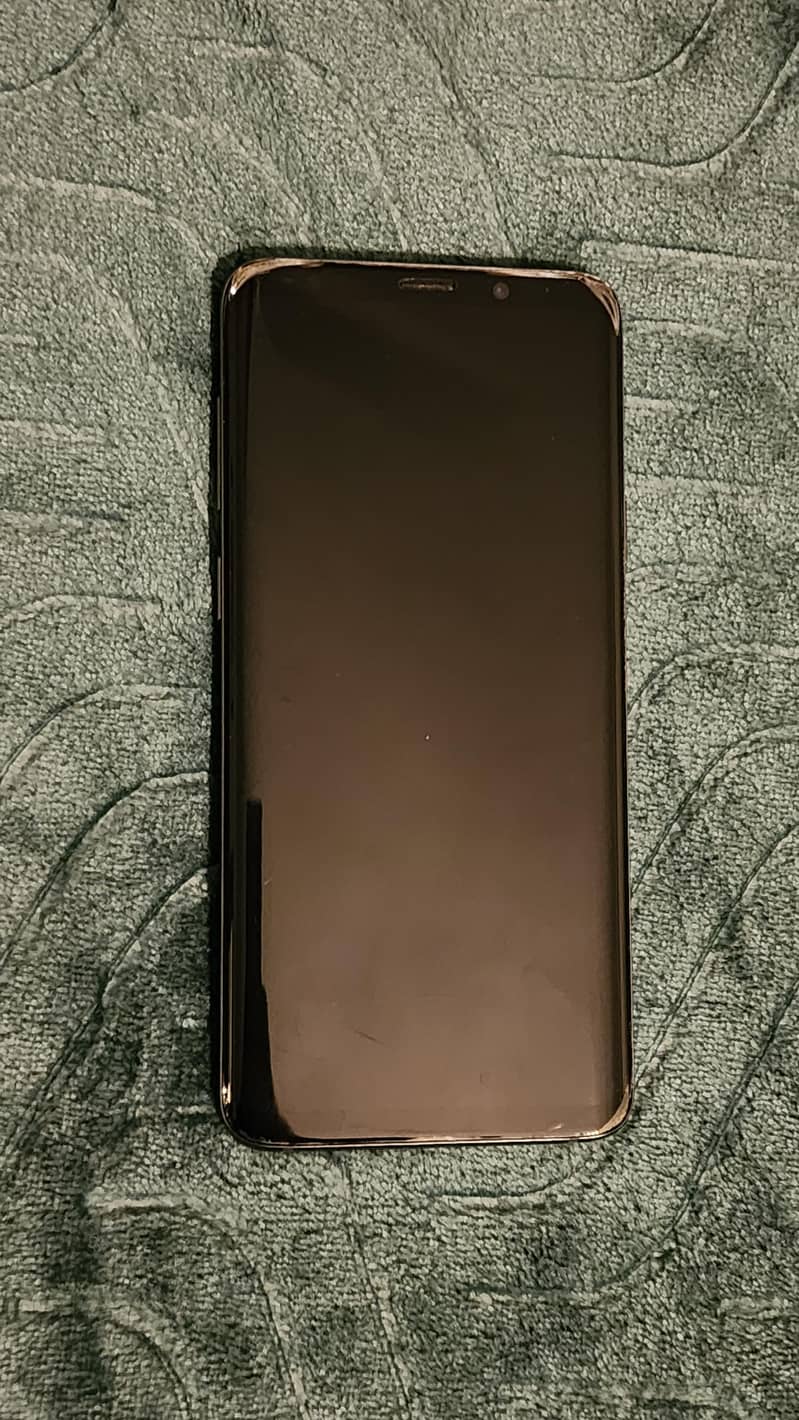 Samsung S9 Plus Grey Non PTA

                                                            alt=