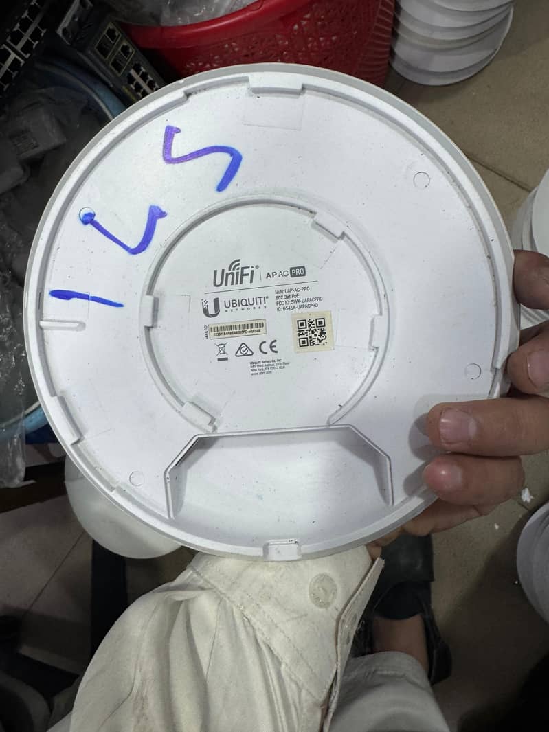 Unifi AP AC Pro

                                                            alt=