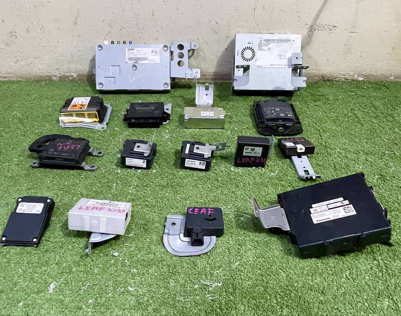 Nissan leaf

                                                            alt=