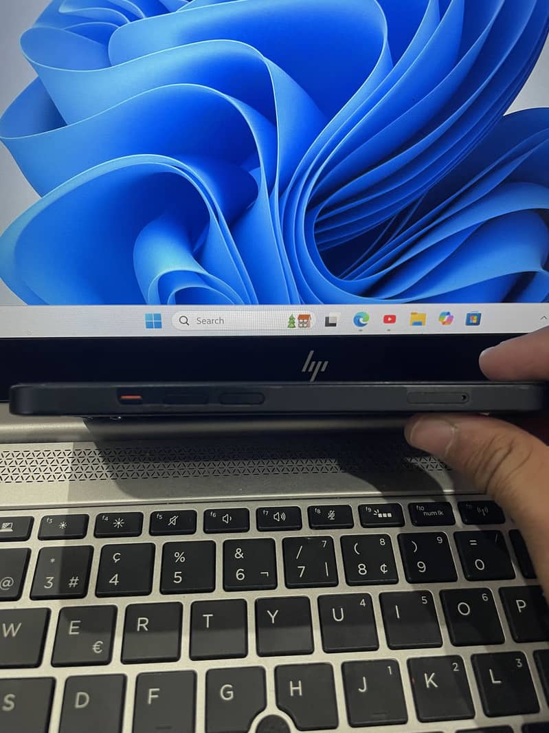 IPHONE 13 JV WITH BOX

                                                            alt=