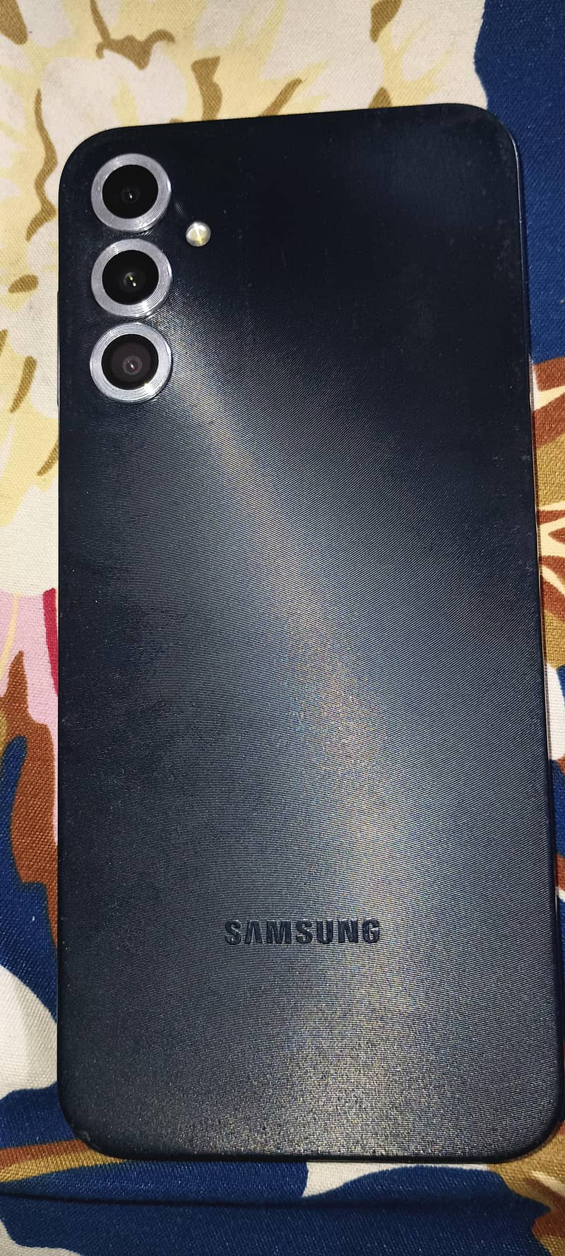 Samsung A14 5g  urgent sell

                                                            alt=