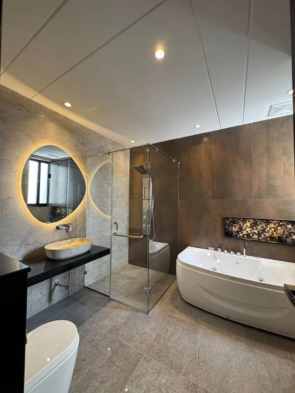 3 Years Installment Plan Luxury 5 Marla Brand New House In Park View City Lahore

                                                            alt=