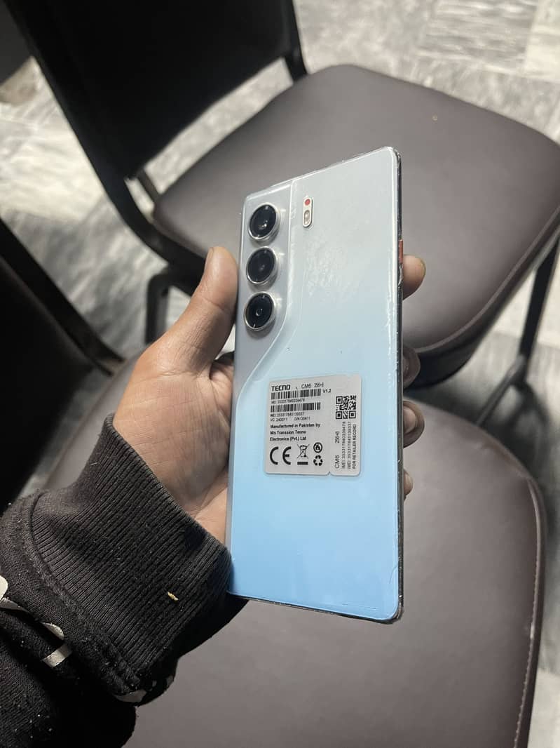 CAMON 40 pro 8.256

                                                            alt=