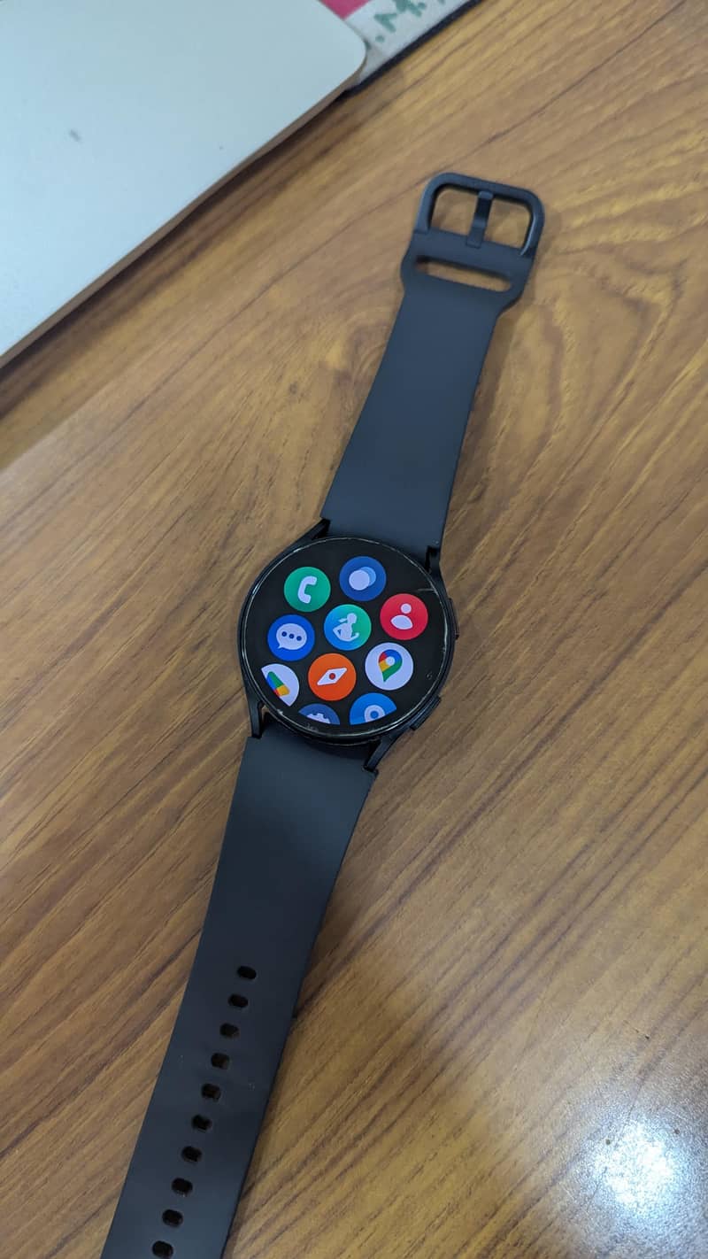 Samsung Galaxy Watch 6 (40 mm) price is FNF

                                                            alt=