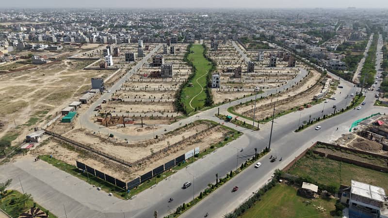 Residential Plot for Sale in Union Green Phase 1 Prime Location on College Road

                                                            alt=