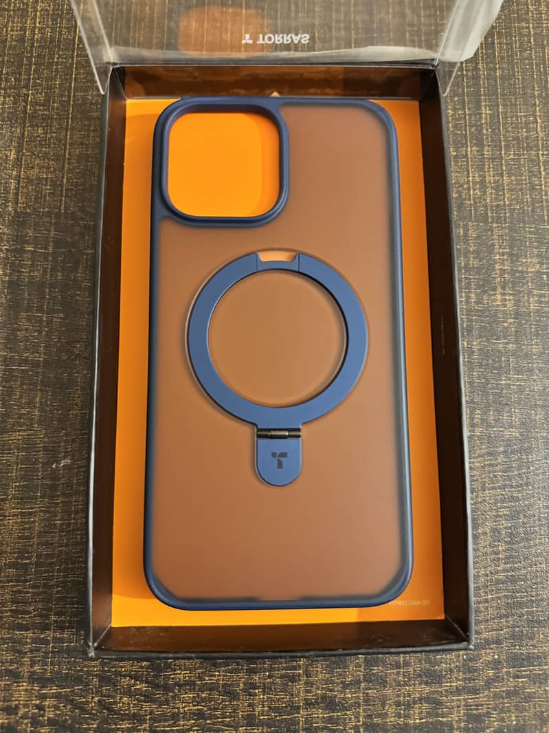 Iphone 13 pro max TORRAS ORIGINAL MAGSAFE STAND CASE COVER

                                                            alt=