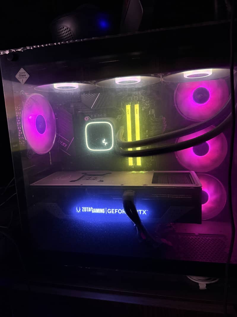 Powerful Gaming Workstation | Built for Performance & Speed

                                                            alt=