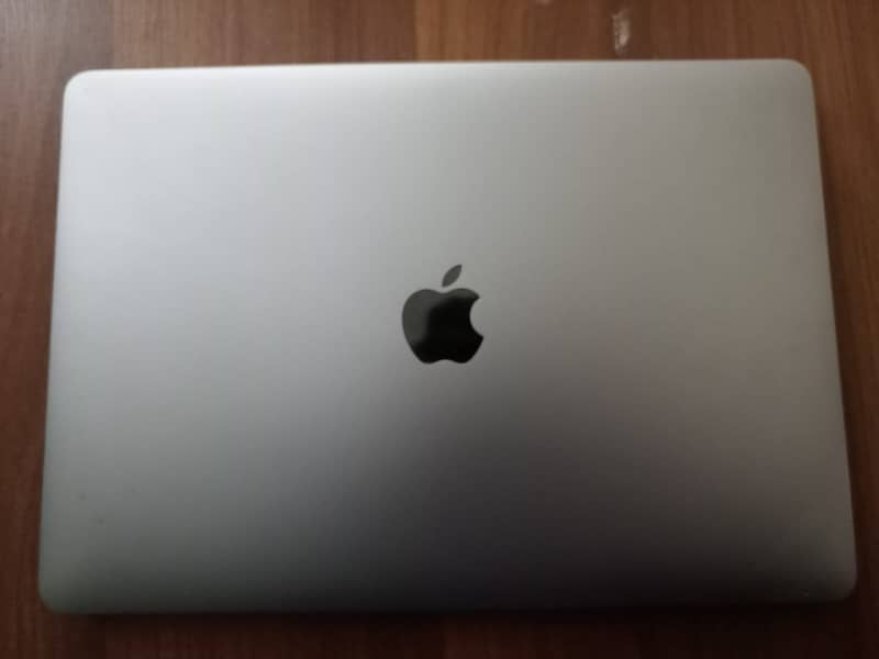 Apple Macbook Pro / Apple laptop/ Macbook for sale

                                                            alt=