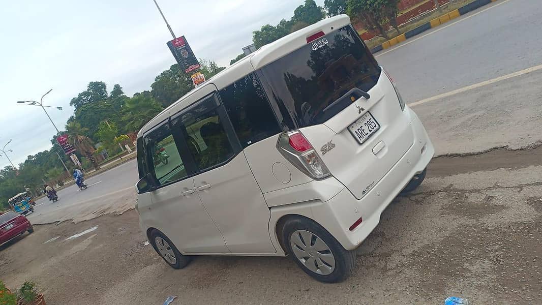 mitsubishi ekspace 2019

                                                            alt=