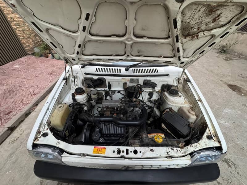 SUZUKI MEHRAN VX 2014

                                                            alt=