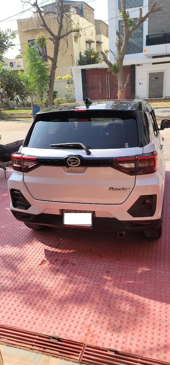 daihatsu rocky G premium

                                                            alt=