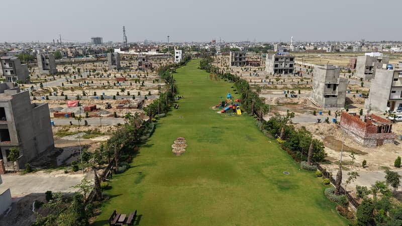 Ideal Investment Opportunity | Union Green Phase 1 Plot on College Road

                                                            alt=