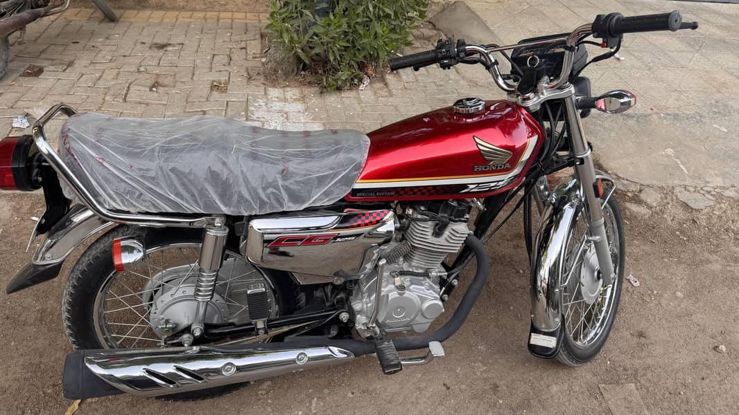 Honda 125 Special Edition

                                                            alt=