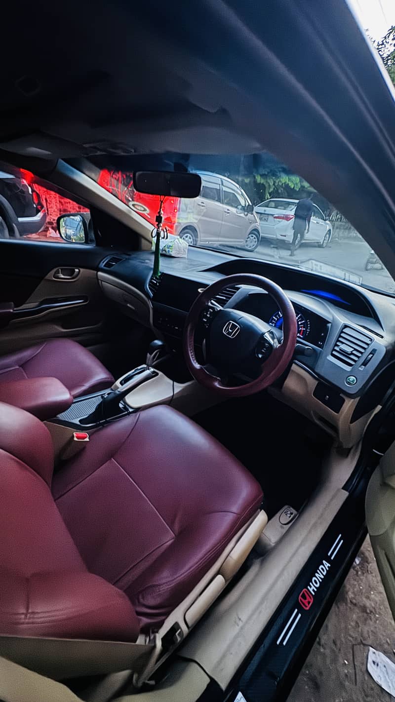 Honda Civic VTi Oriel Prosmatec 2012

                                                            alt=