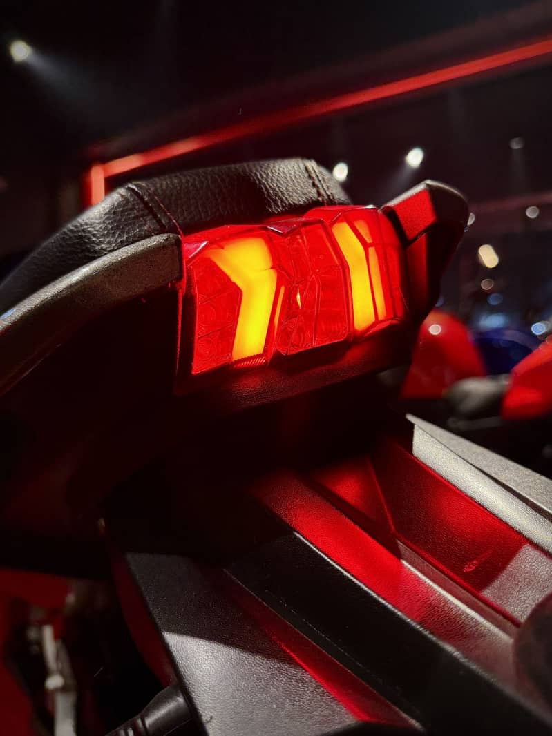 Valentino Taro Original || Installment Plans Available

                                                            alt=