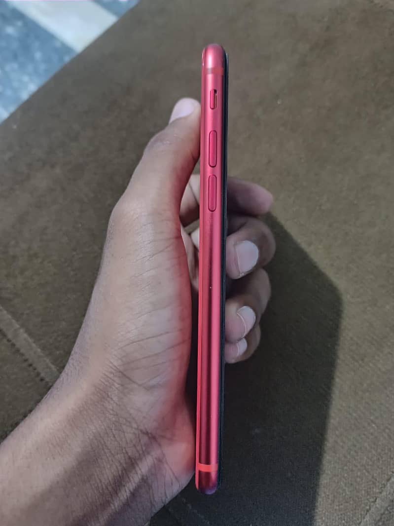 IPHONE SE 2020 {Second generation}

                                                            alt=