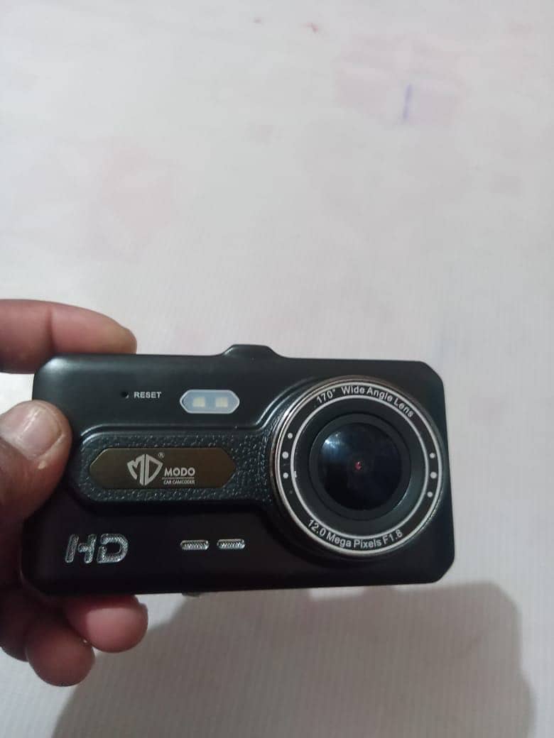 Modo HD Dashcam - 170° Wide Angle

                                                            alt=