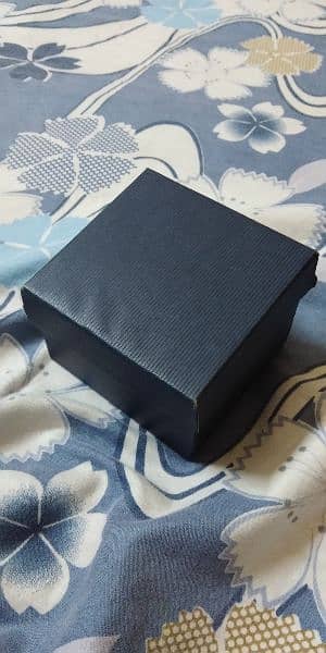 Urjent Sale Dubai Imported Men Watch Luxury Design Discount Available

                                                            alt=