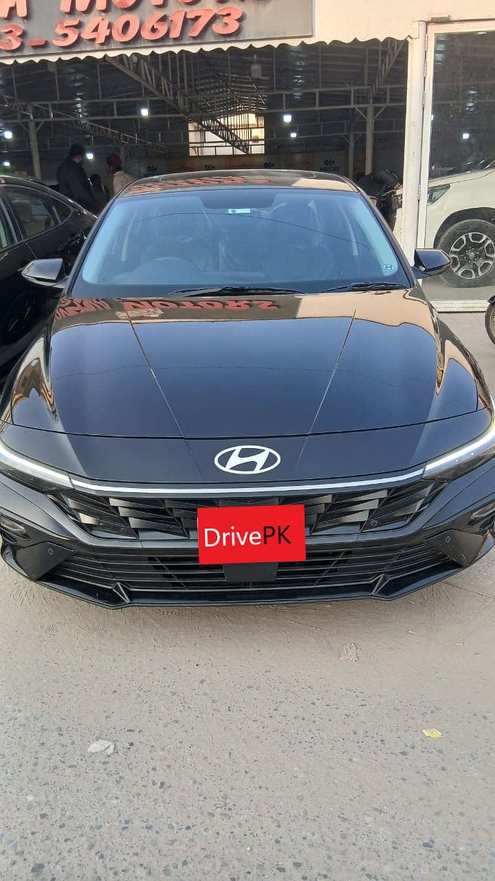 Hyundai Elantra 2025

                                                            alt=