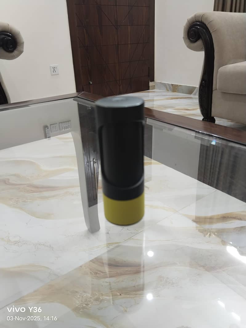 Motorola VerveOnes+ earbuds

                                                            alt=