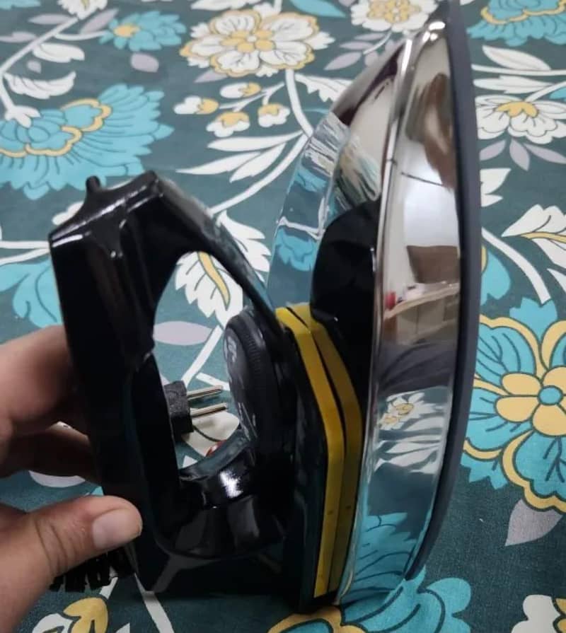 Japanese Brand Iron

                                                            alt=