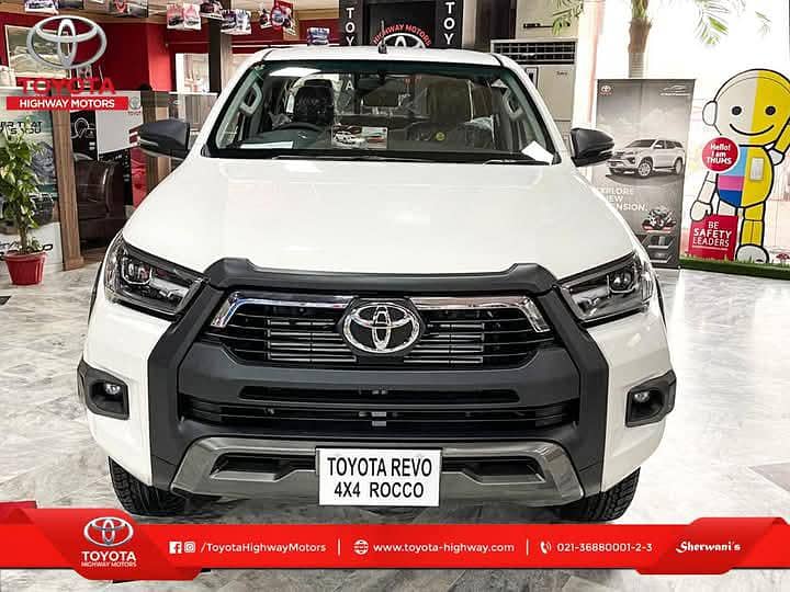 Toyota Revo Rocco 2025 0 Meter

                                                            alt=