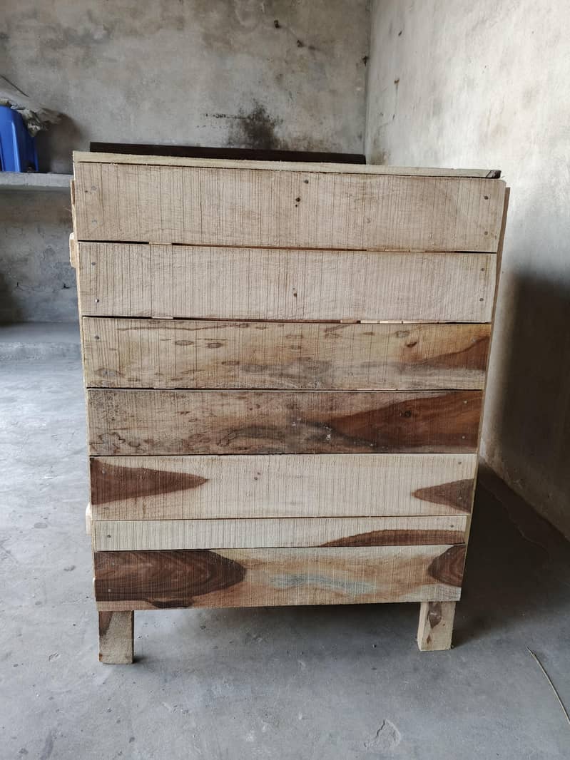 Hen Cage

                                                            alt=