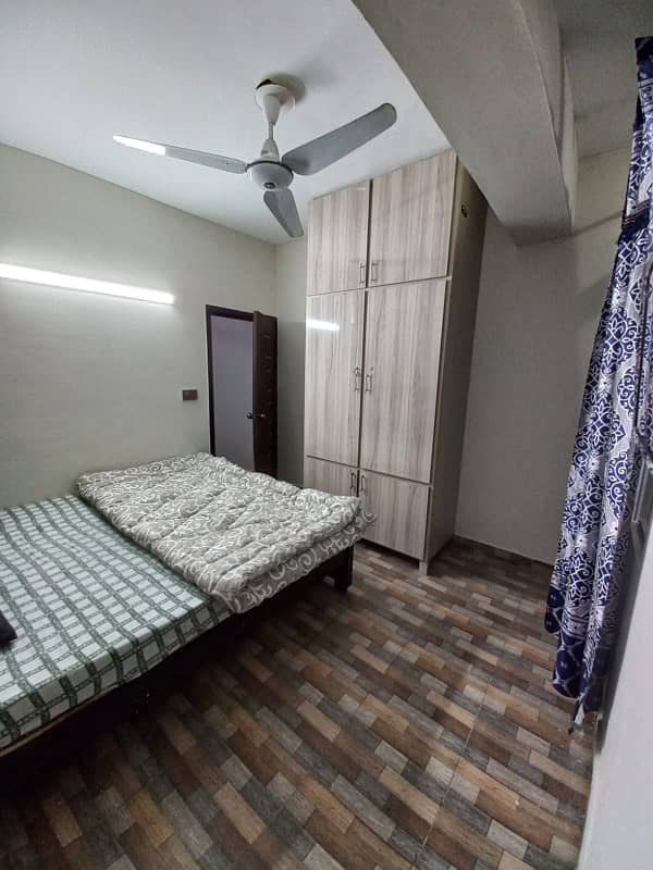 One bed furnished apartment available for rent in Islamabad

                                                            alt=