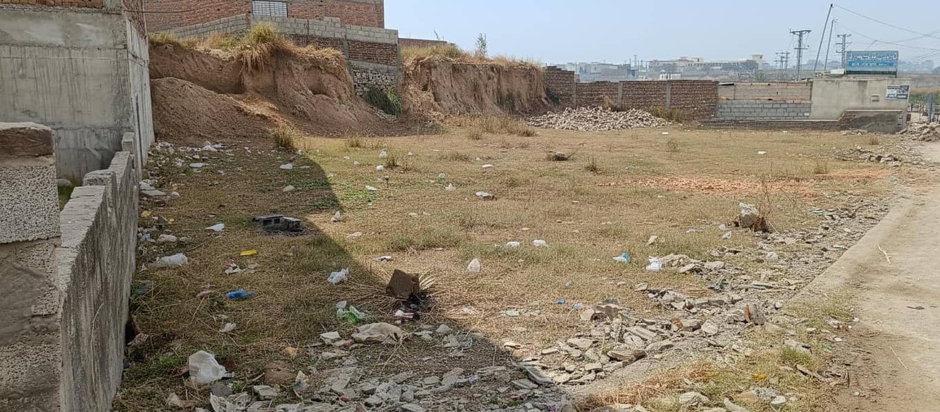 1 Kanal  Commercial plot  On Kalyal link road Rawalpindi

                                                            alt=