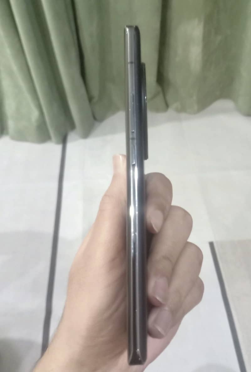 Vivo x100 Dual sim Pta approved

                                                            alt=