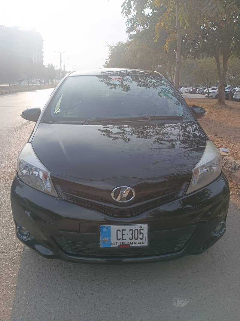Toyota Vitz 2011

                                                            alt=