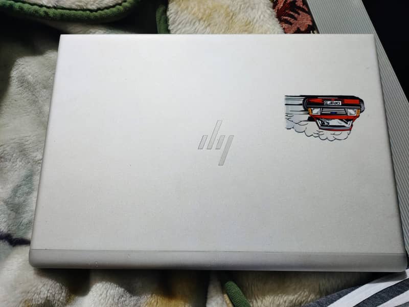 HP EliteBook 840 G6

                                                            alt=