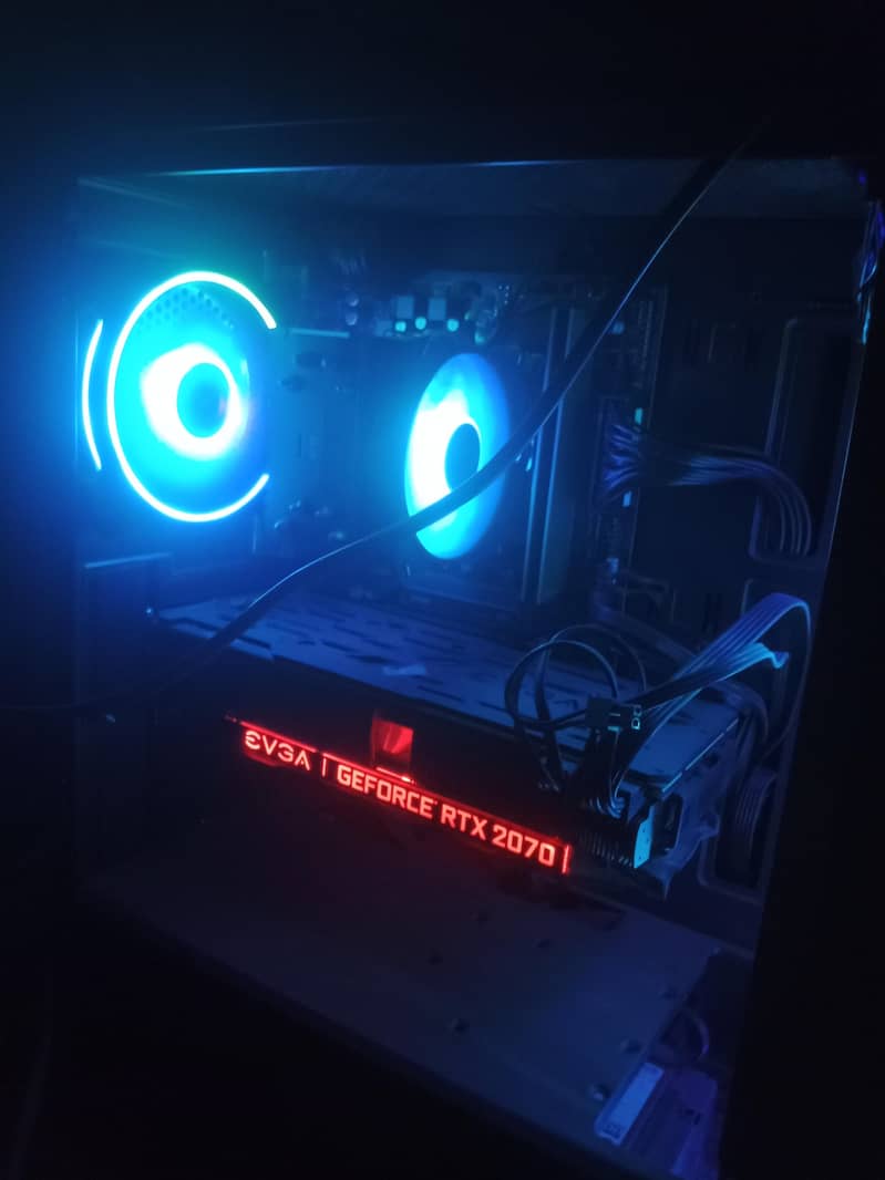 Gaming PC – Ryzen 5 3600X | RTX 2070 | 16GB RAM | 256GB

                                                            alt=