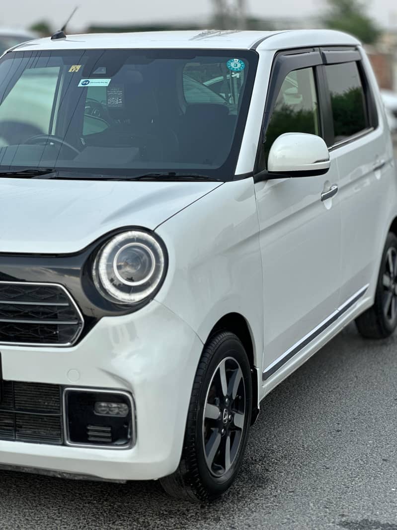 Honda N One Premium

                                                            alt=