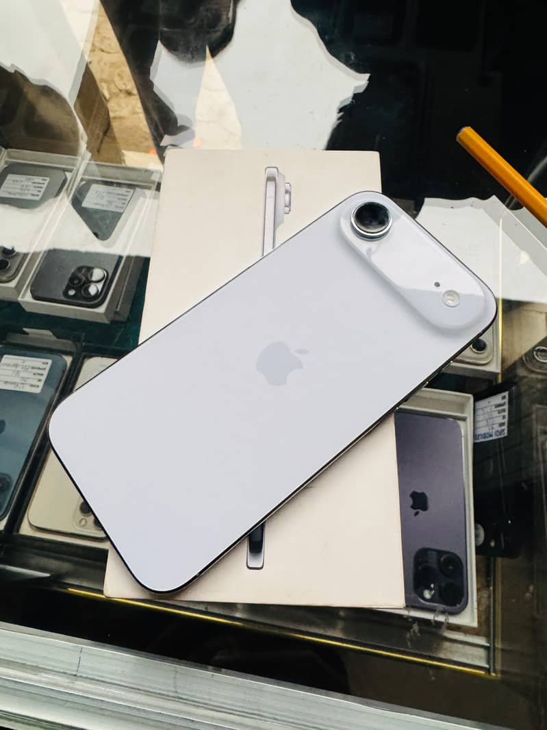 iPhone 17 Air (JV)

                                                            alt=