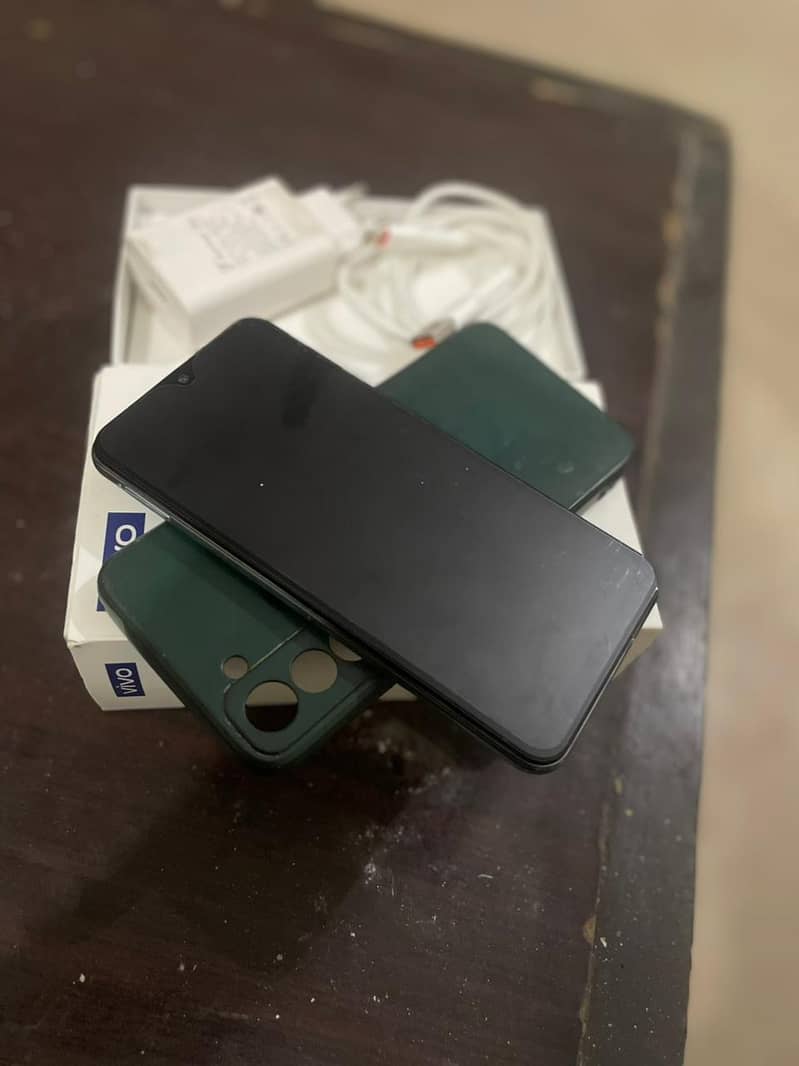 vivo 17

                                                            alt=