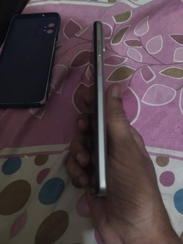 Motorola g32

                                                            alt=