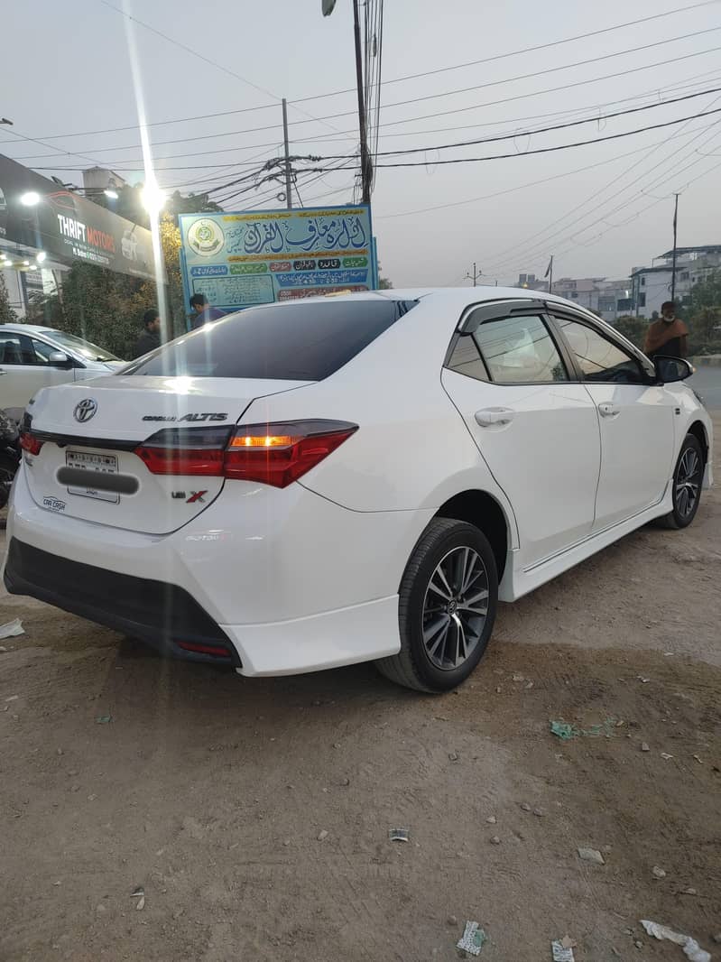 toyota altis 1.6 2nd owner second key   available

                                                            alt=