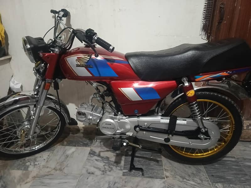 motorcycle

                                                            alt=