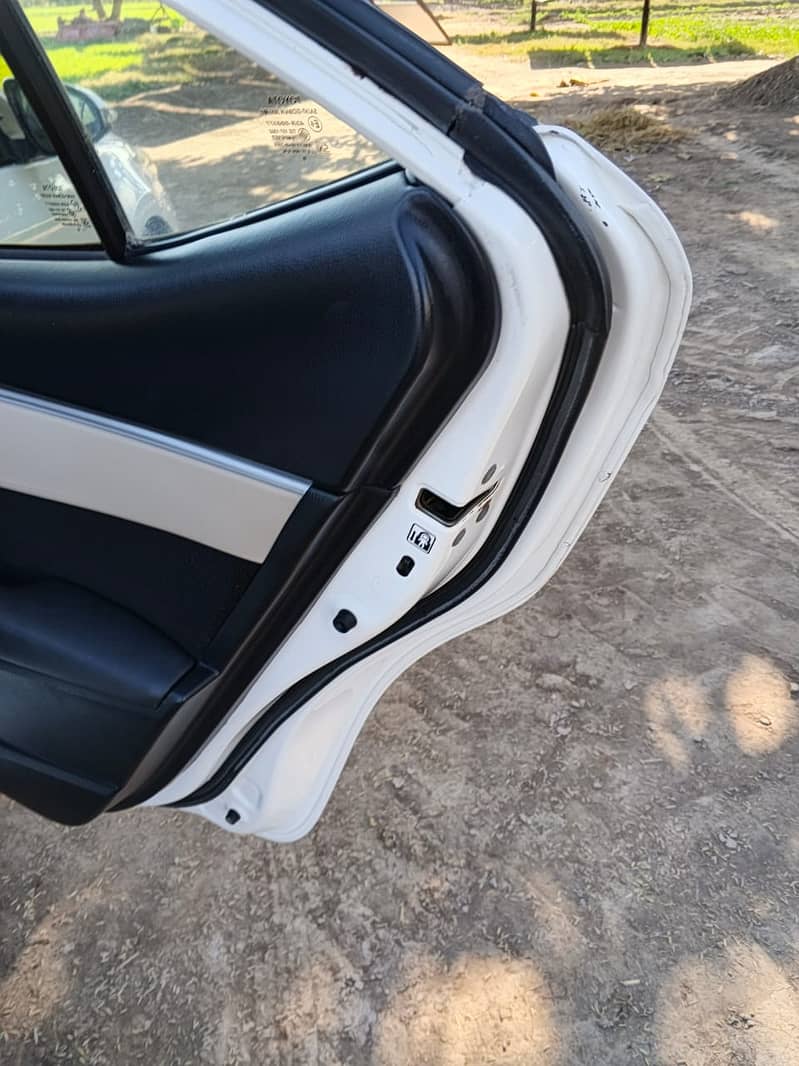 Toyota Corolla Altis Automatic 1.6 2016

                                                            alt=