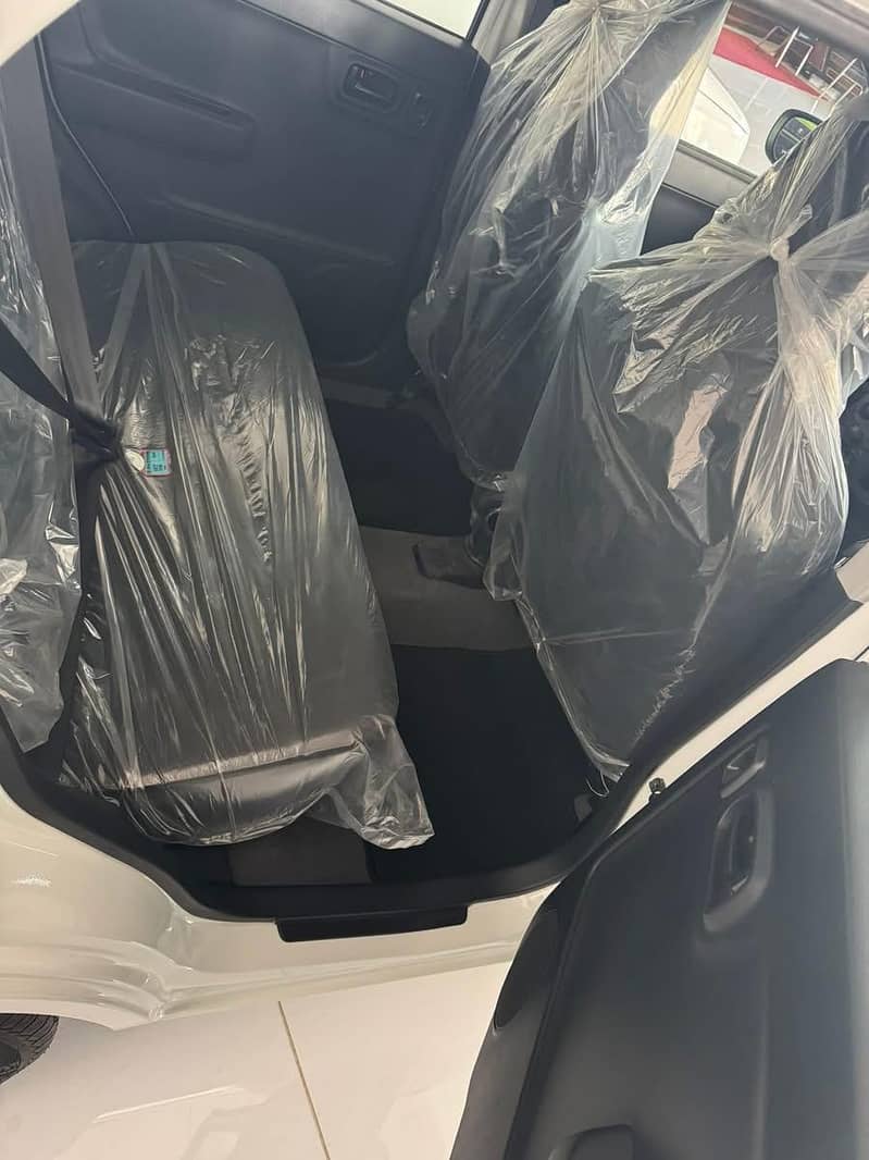 Suzuki Alto VXR Zero Meter 2025 Bank Leased

                                                            alt=